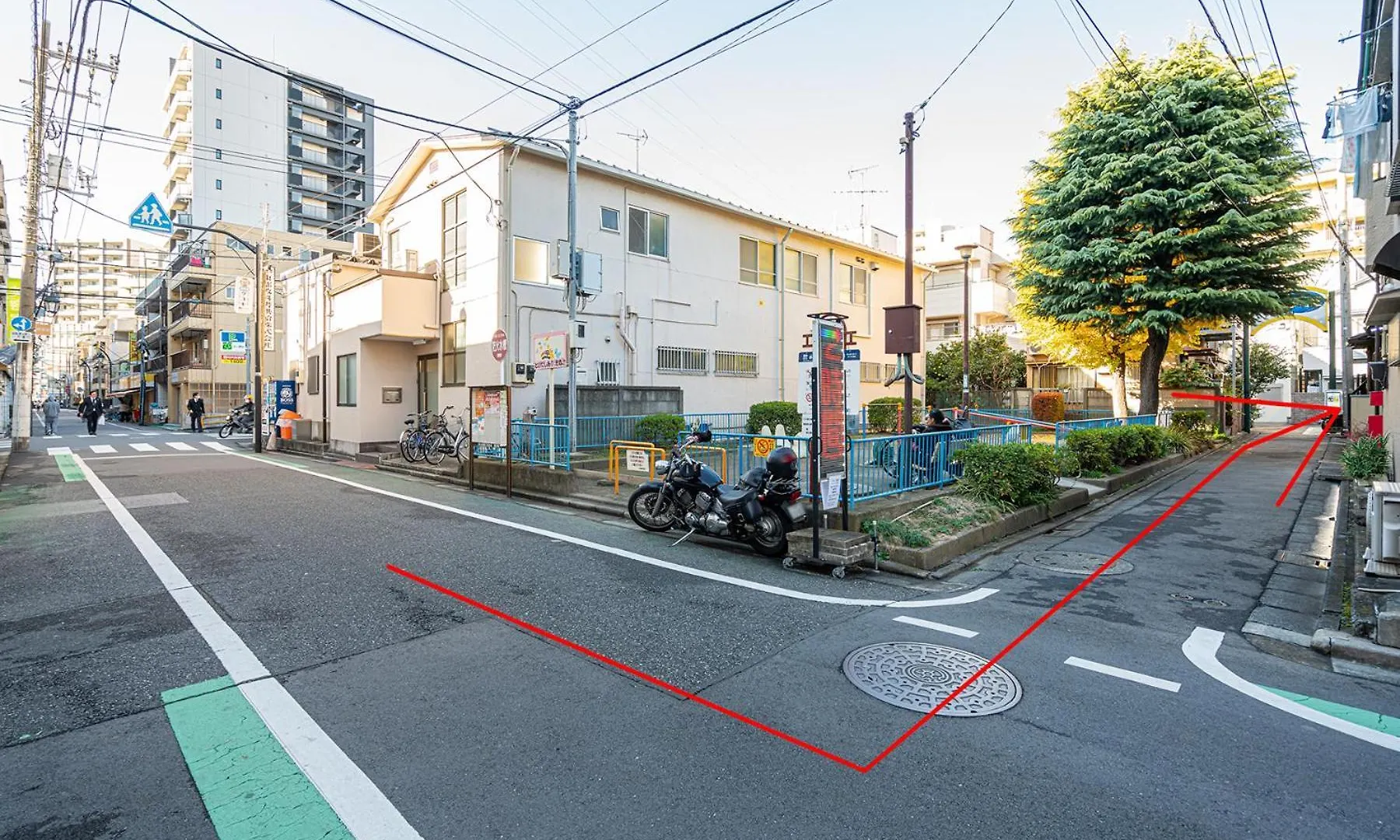 Nearest Jr Sobu Line Shinkoiwa Str,Tokyo Str 15 Min ,Shinjuku 25 Min, Disney 30 Min Japan