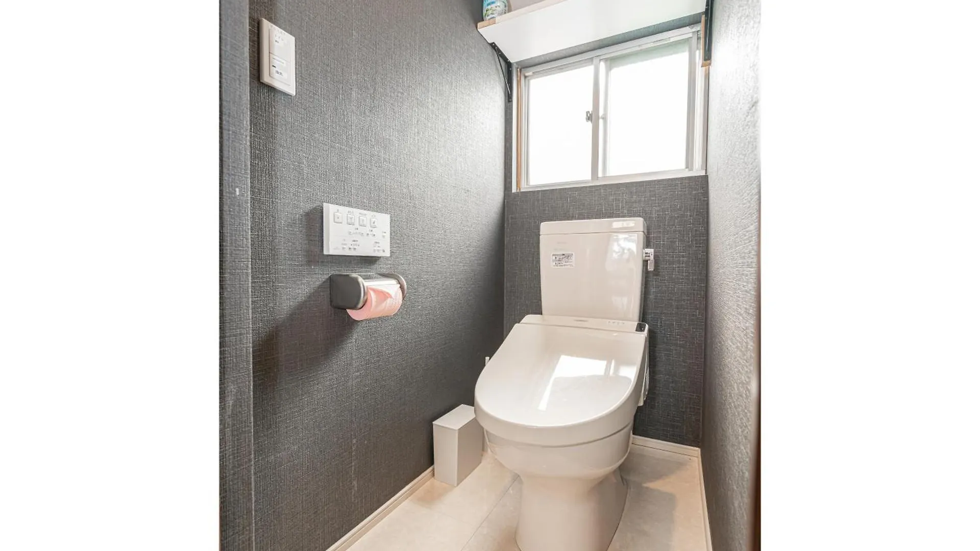 Apartment Nearest Jr Sobu Line Shinkoiwa Str,Tokyo Str 15 Min ,Shinjuku 25 Min, Disney 30 Min