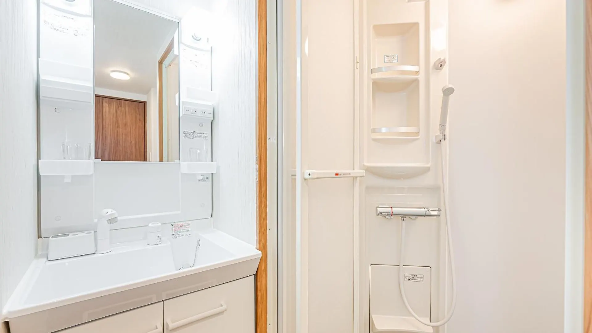 Apartment Nearest Jr Sobu Line Shinkoiwa Str,Tokyo Str 15 Min ,Shinjuku 25 Min, Disney 30 Min