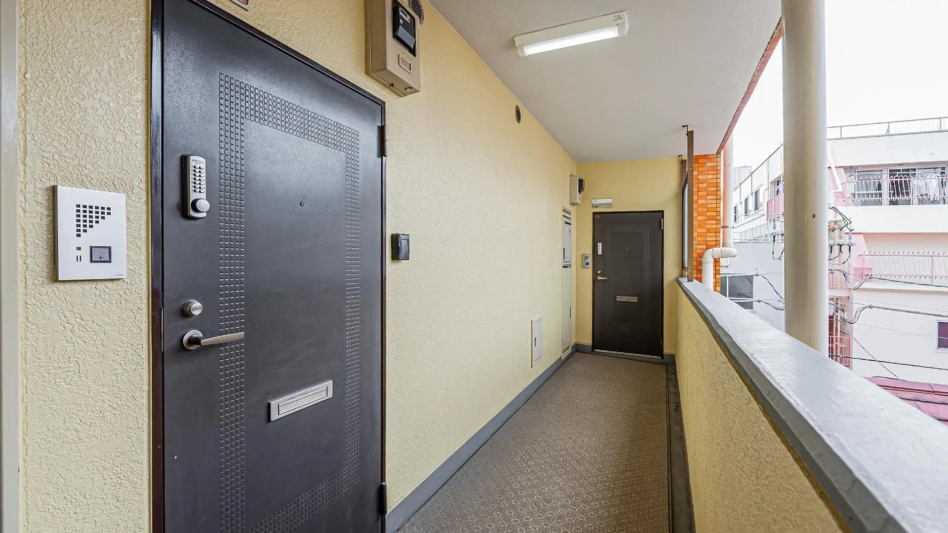 Nearest Jr Sobu Line Shinkoiwa Str,Tokyo Str 15 Min ,Shinjuku 25 Min, Disney 30 Min Japan